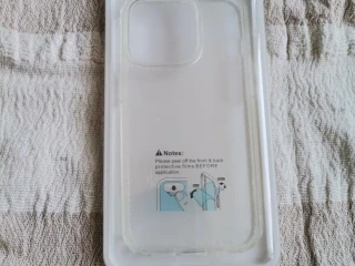 obal-zadny-na-iphone-14pro-priesvitny