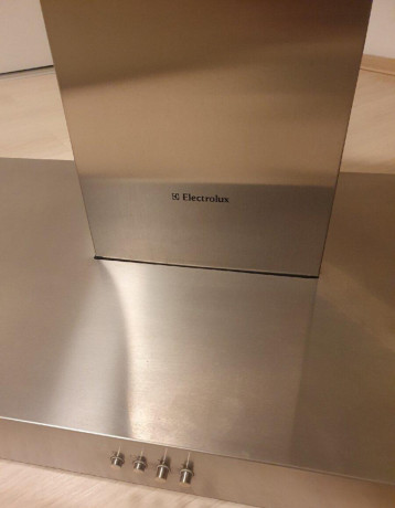 predam-odsavac-par-digestor-electrolux-dm-096b-big-2