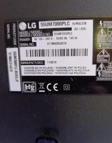 poskodeny-smart-tv-lg-55um7000plc-big-4