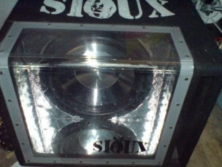predam-subwoofer-800-w-zosilovac-mac-audio-mx-4000-4-kanal