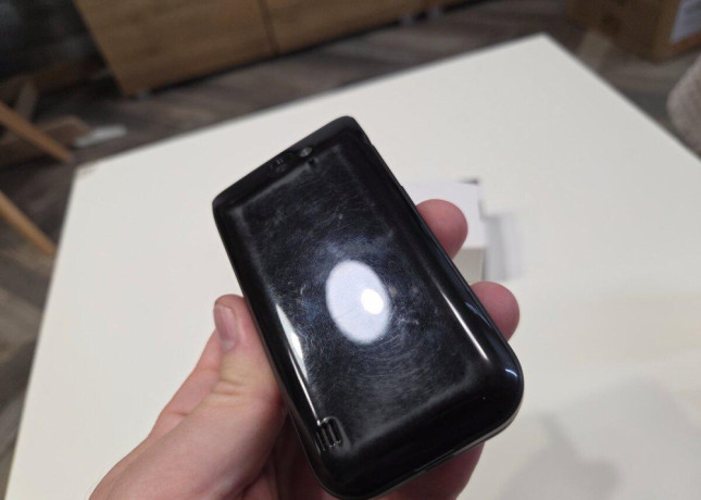 predam-nokia-2720-flip-big-3