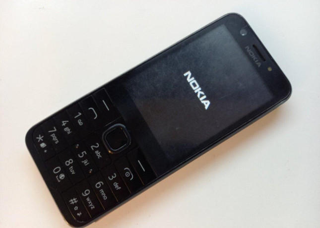nokia-230-dual-sim-cierna-big-0