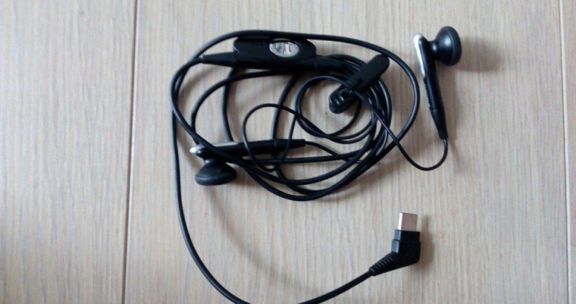 stare-telefony-nokia-samsung-a-ine-big-3