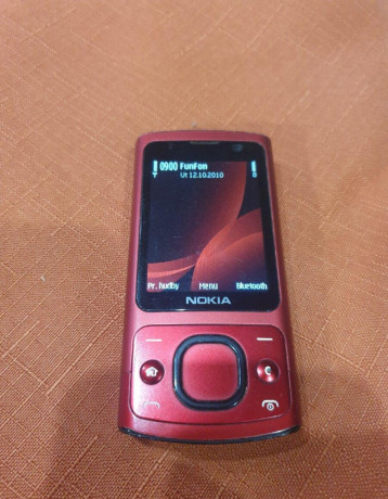 nokia-6700s-big-3