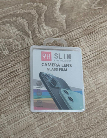 ochranne-sklo-na-kameru-na-iphone-15pro-big-0