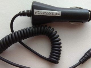 ponukam-auto-adapter-nokia