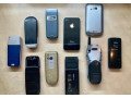 zbierka-starsich-telefonov-small-1