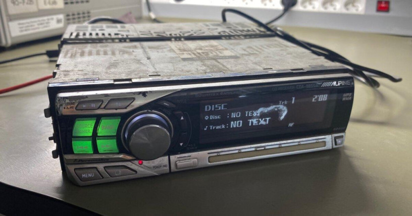 alpine-cda-9855r-big-0