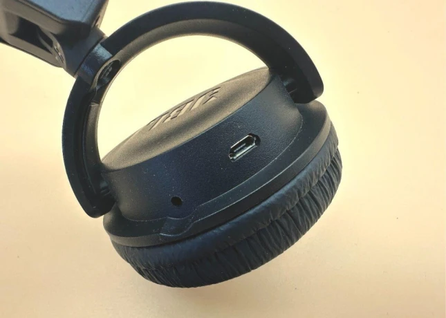 bezdrotove-bluetooth-sluchadla-original-jbl-t450bt-kabel-big-1