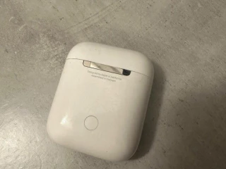airpods-2