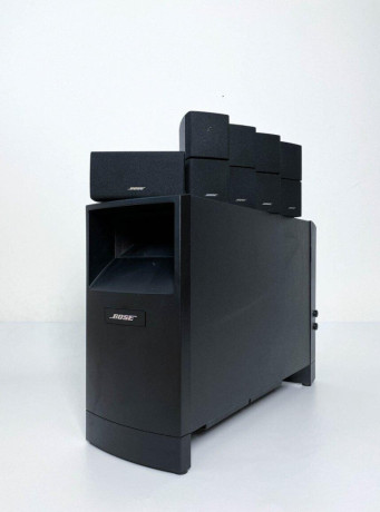 bose-acoustimass-10-series-iv-ciernystrieborny-big-2