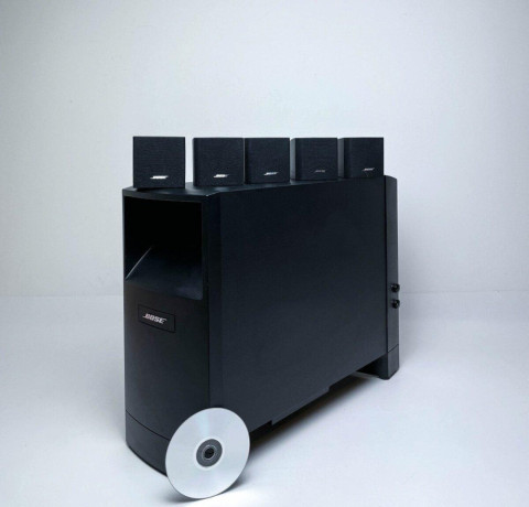 bose-acousticmass-6-lll-cierne-alebo-sive-cube-big-1