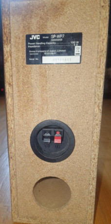 jvc-pasivny-subwoofer-big-2