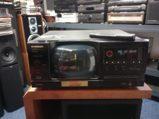 pioneer-pd-f905-legendarny-cd-menic-na-101-diskov