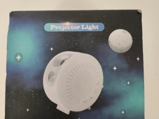 l0359-projektor-nocnej-oblohy-led-hviezdny-projektor