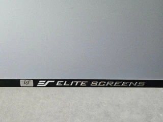 elite-screens-platno