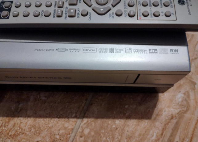 lg-combo-6-head-hi-fi-stereo-dvdvhs-recorder-40-euro-big-2