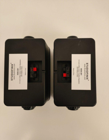 l0006-reproduktory-studiofinix-hos-301-par-big-3