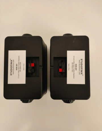 l0006-reproduktory-studiofinix-hos-301-par-big-3