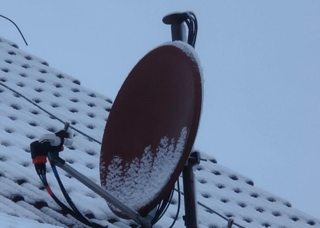 predam-novu-hlinikovu-sat-parabolu-80cm-s-rozmrazovanim-big-1