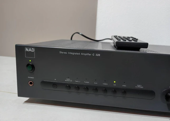 nad-c-320-big-3
