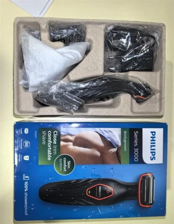 predam-holiaci-strojcek-philips-bodygroom-bg202415-big-1