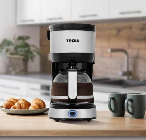 kavovar-tesla-coffeemaster-es200-big-0