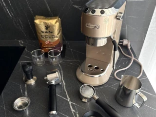 delonghi-dedica-arte-ec885-prislusenstvo-normcore