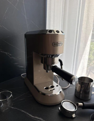delonghi-dedica-arte-ec885-prislusenstvo-normcore-big-3