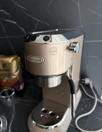 delonghi-dedica-arte-ec885-prislusenstvo-normcore-big-2