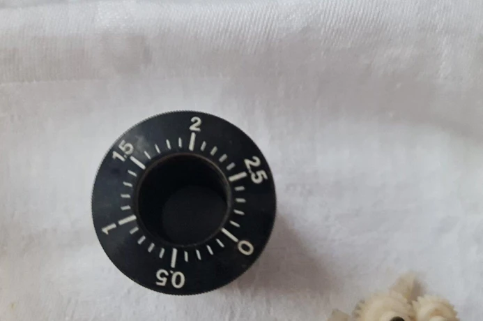 diely-na-retro-audio-techniku-big-1