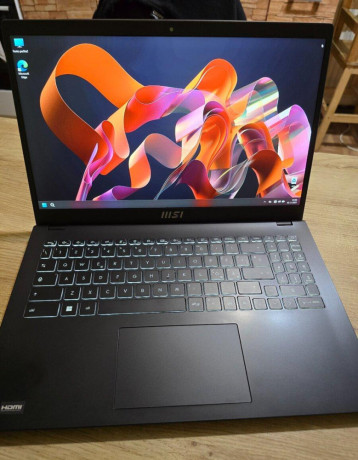 msi-modern-15-s-8gb-ram-i5-procesorom-a-512gb-ssd-diskom-vda-big-0