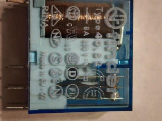 rele-12v-8a250vac