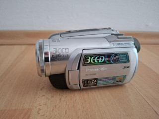 predam-tuto-videokameru-panasonic-nv-gs280