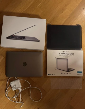 macbook-pro-2020-13-intel-core-i5-2ghz-16gb-512-gb-ssd-big-4