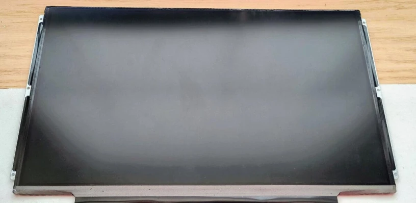 lcd-display-pre-notebook-133-1366x768-wxga-led-40pin-slim-big-0