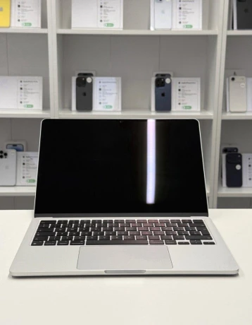 apple-macbook-air-m3-2024-16gb-512gb-big-0