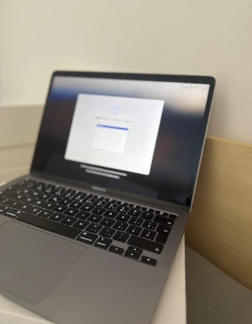 predam-macbook-air-m1-8256gb-97bat-ako-novy-big-2