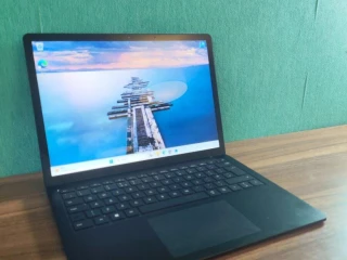 microsoft-surface-laptop-5-i7-12-gen-32gb-ram-512gb-s