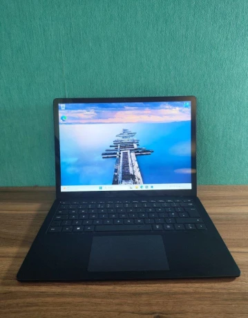 microsoft-surface-laptop-5-i7-12-gen-32gb-ram-512gb-s-big-1