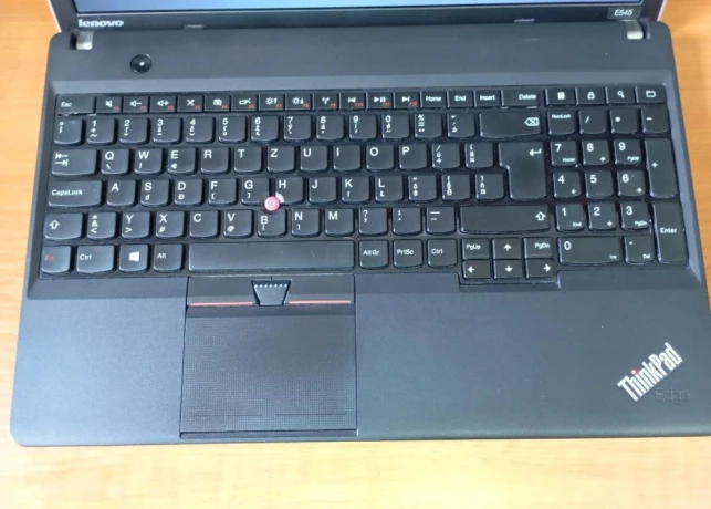 lenovo-thinkpad-e545-amd-a8-4500m-8gb-ram-win7-big-2