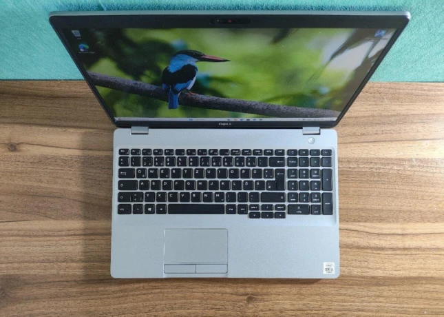 dell-latitude-5510-i5-10-gen-16gb-ram-512gb-ssd-15-big-3