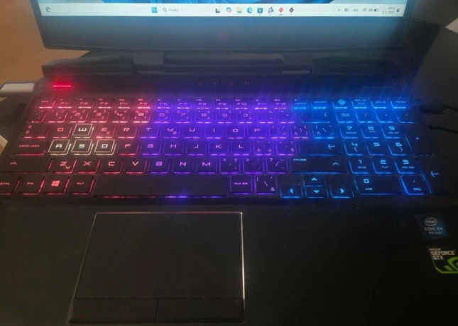 hp-omen-15-dc0021nc-big-0