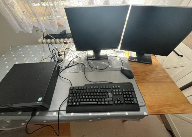 pocitac-lenovo-big-0