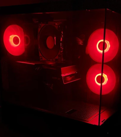 herny-pocitac-s-3-rocnou-zarukou-ryzen-5-7500x3d-rx-9060-big-3