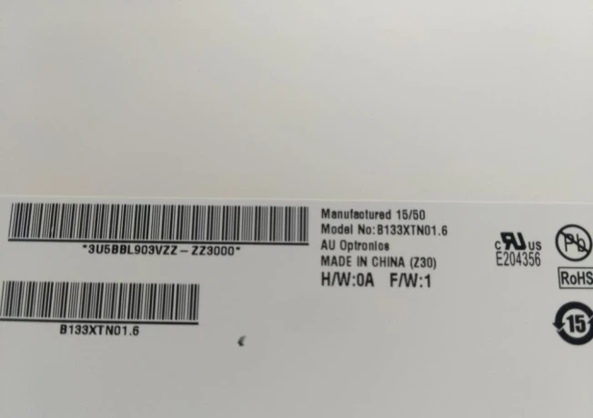133-led-slim-displej-b133xtn01-z-notebooku-big-3