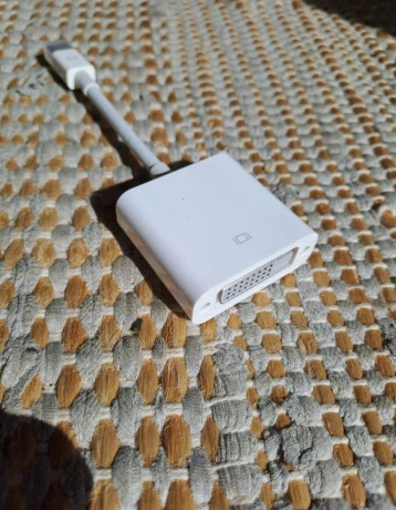 predam-apple-adapter-thunderbolt-2-na-dvi-big-0