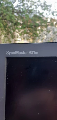 samsung-monitor-syncmaster-931bf-big-1