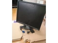 monitor-s-uhloprieckou-47cm-small-0