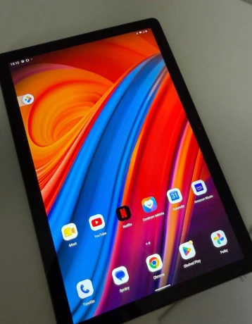 lenovo-tab-m10-3rd-gen-64gb-cierny-big-1